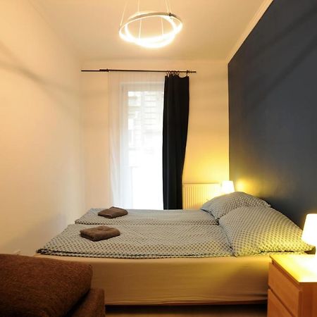 Lovely Apartment In The Heart Of Budapest Exterior photo