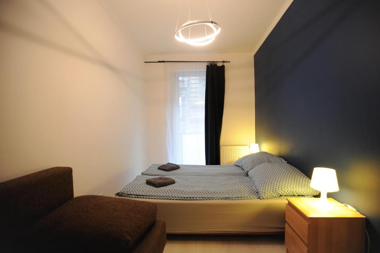 Lovely Apartment In The Heart Of Budapest Exterior photo