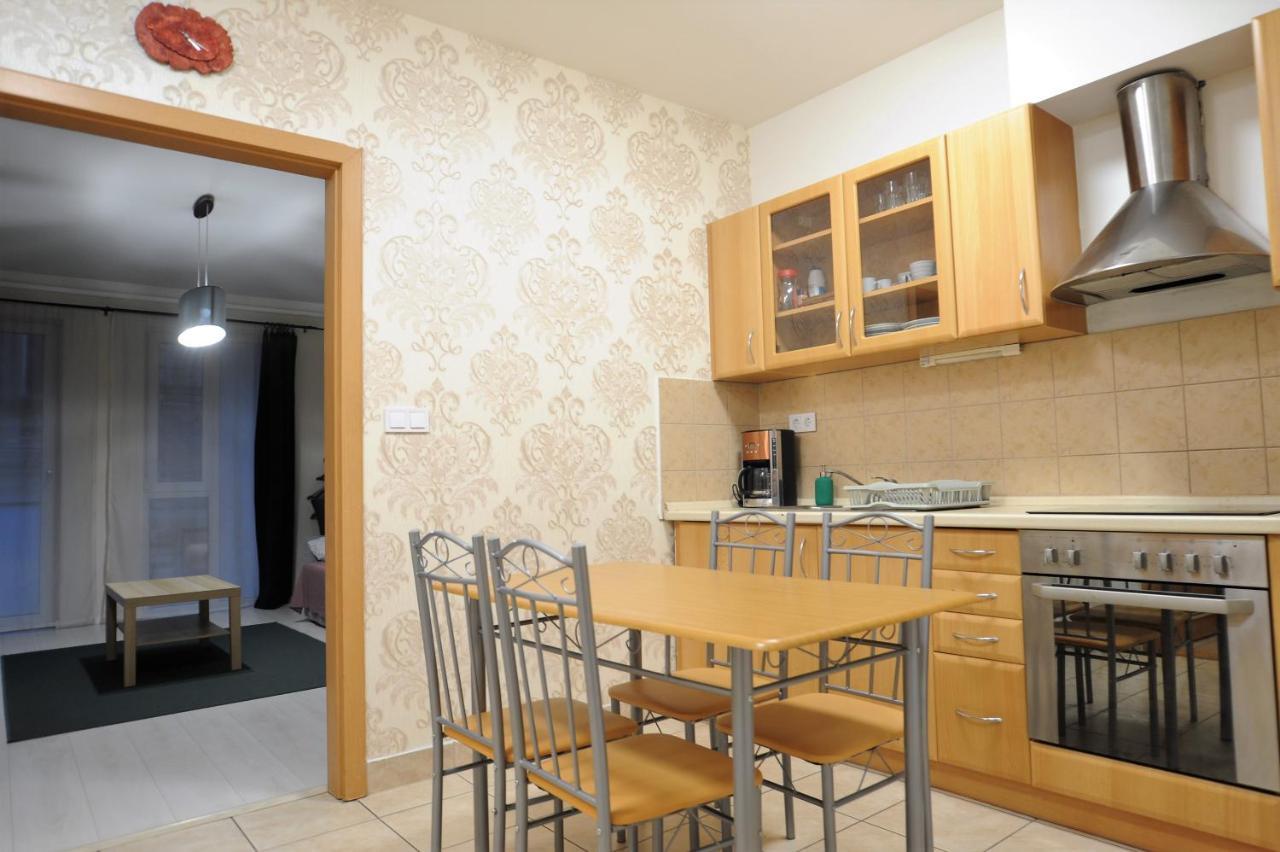 Lovely Apartment In The Heart Of Budapest Exterior photo